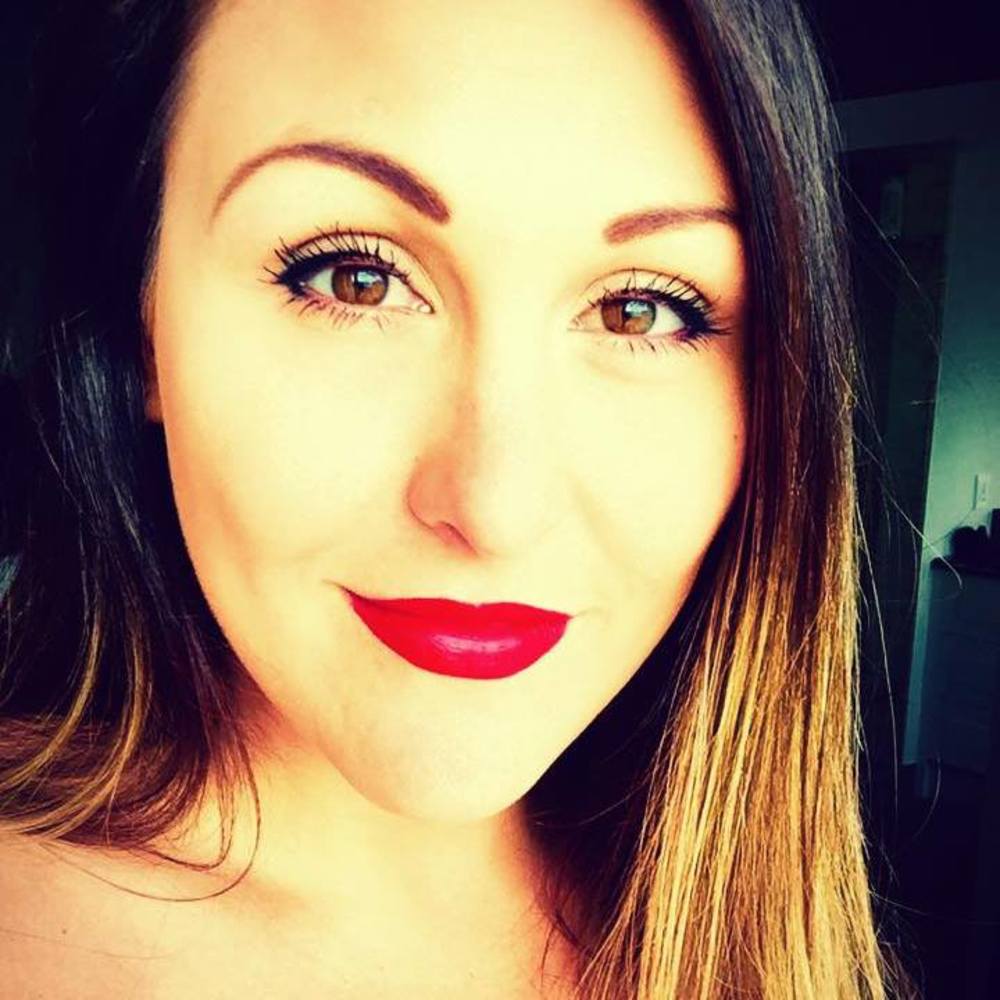 Meet your Posher, Nadia